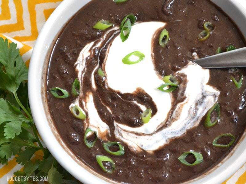 Budget-Friendly Crock Pot Black Bean Soup: Hearty Vegan & Gluten-Free